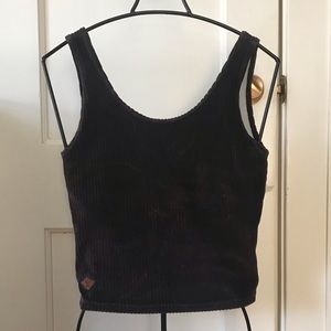 Vintage Stonewear Designs Crop Sport Top